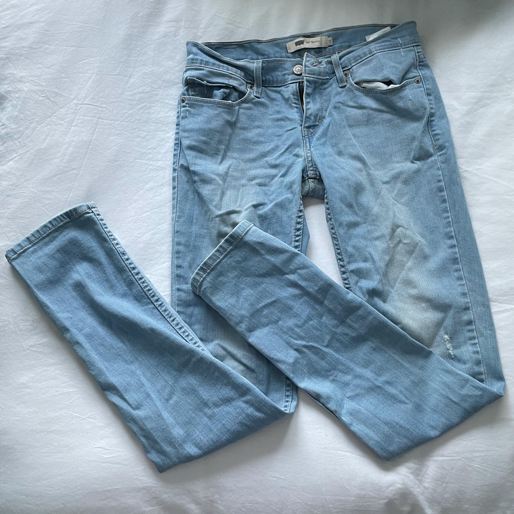 Levi’s Light Denim Skinny Jeans